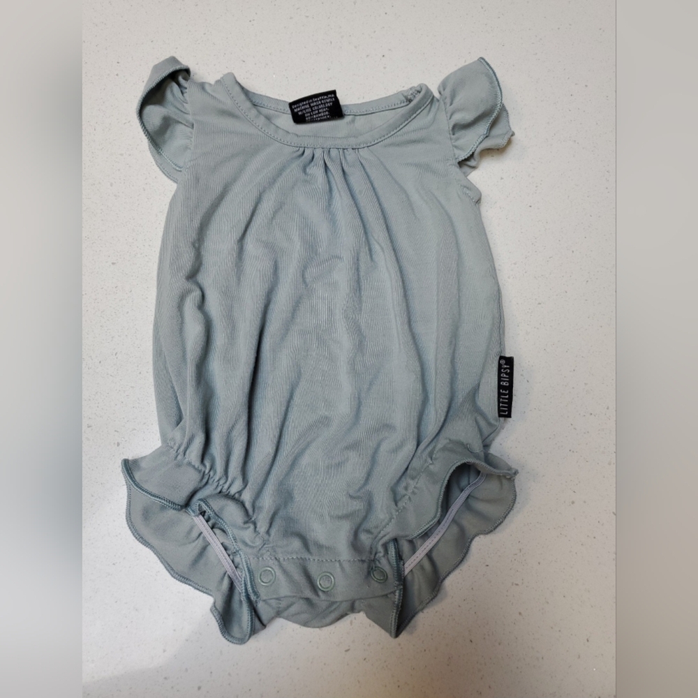 Little Bipsy onsie romper 3-6m